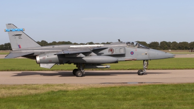 Photo ID 163223 by Chris Lofting. UK Air Force Sepecat Jaguar GR3, XX729