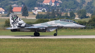 Photo ID 164388 by Andreas Zeitler - Flying-Wings. Slovakia Air Force Mikoyan Gurevich MiG 29UBS 9 51, 5304