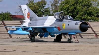 Photo ID 164013 by Peter Terlouw. Romania Air Force Mikoyan Gurevich MiG 21MF 75 Lancer C, 6807