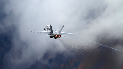 Photo ID 165595 by Agata Maria Weksej. Switzerland Air Force McDonnell Douglas F A 18C Hornet, J 5016