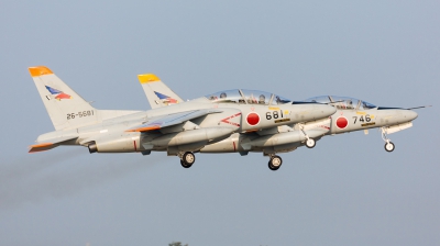 Photo ID 167137 by Andreas Zeitler - Flying-Wings. Japan Air Force Kawasaki T 4, 26 5681