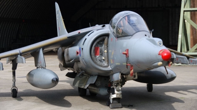 Photo ID 20751 by Peter Terlouw. UK Air Force British Aerospace Harrier GR 7, ZD403