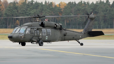 Photo ID 168991 by Günther Feniuk. USA Army Sikorsky UH 60A C Black Hawk S 70A, 87 24584