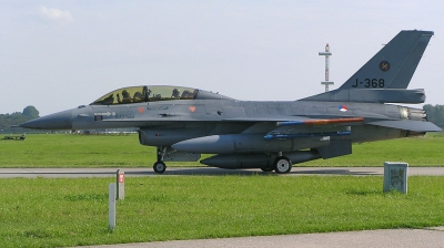 Photo ID 169466 by Arie van Groen. Netherlands Air Force General Dynamics F 16BM Fighting Falcon, J 368