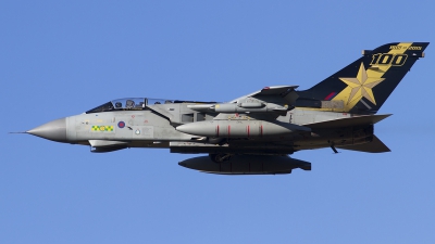 Photo ID 170544 by Chris Lofting. UK Air Force Panavia Tornado GR4, ZA548