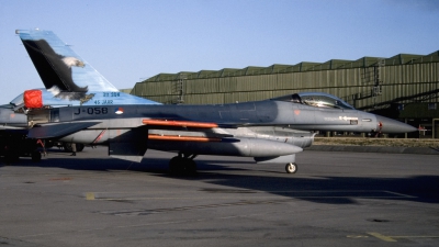 Photo ID 20941 by Tom Gibbons. Netherlands Air Force General Dynamics F 16A Fighting Falcon, J 058