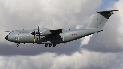 Photo ID 171138 by Chris Lofting. UK Air Force Airbus Atlas C1 A400M 180, ZM404