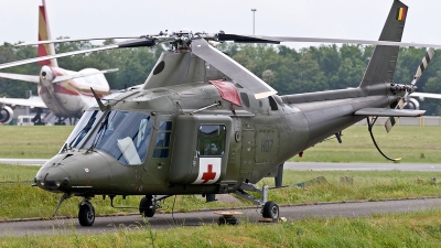Photo ID 172283 by Jan Eenling. Belgium Air Force Agusta A 109HO A 109BA, H07