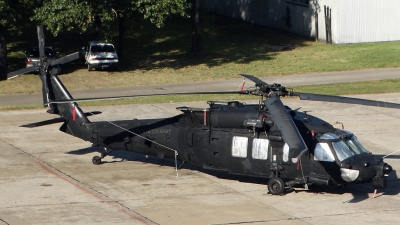 Photo ID 172942 by Martin Kubo. USA Army Sikorsky MH 60M Black Hawk S 70A, 05 20002