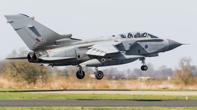 Photo ID 173528 by Alex van Noye. UK Air Force Panavia Tornado GR4A, ZA372