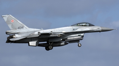 Photo ID 174218 by Thomas Ziegler - Aviation-Media. Poland Air Force General Dynamics F 16C Fighting Falcon, 4041