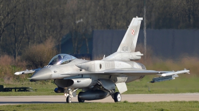 Photo ID 174577 by Peter Boschert. Poland Air Force General Dynamics F 16C Fighting Falcon, 4041
