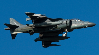 Photo ID 174923 by Russell Hill. USA Marines McDonnell Douglas AV 8B Harrier ll, 165417