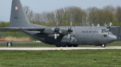 Photo ID 176370 by Arie van Groen. Poland Air Force Lockheed C 130E Hercules L 382, 1501