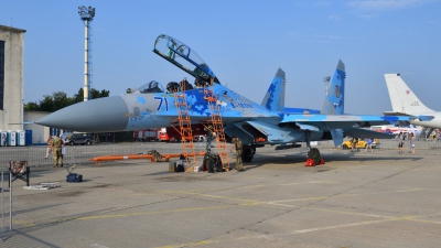 Photo ID 179247 by Peter Terlouw. Ukraine Air Force Sukhoi Su 27UB1M, B 1831M1