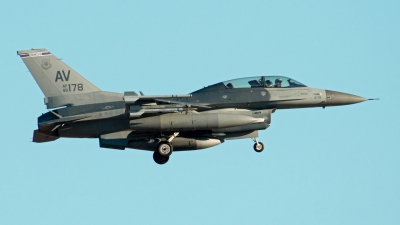 Photo ID 179700 by Alex Jossi. USA Air Force General Dynamics F 16D Fighting Falcon, 89 2178