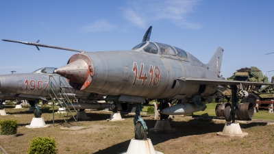 Photo ID 180017 by Gyula Rácz. Hungary Air Force Mikoyan Gurevich MiG 21U, 1418