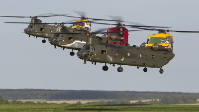 Photo ID 181389 by Tom Gibbons. UK Air Force Boeing Vertol Chinook HC4 CH 47D, ZA683