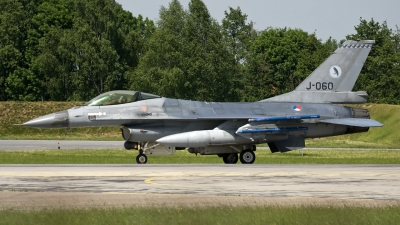 Photo ID 21876 by Jörg Pfeifer. Netherlands Air Force General Dynamics F 16AM Fighting Falcon, J 060