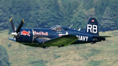 Photo ID 181813 by Lukas Kinneswenger. Private Red Bull Vought F4U 4 Corsair, OE EAS
