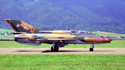 Photo ID 182630 by Sven Zimmermann. Hungary Air Force Mikoyan Gurevich MiG 21UM, 905