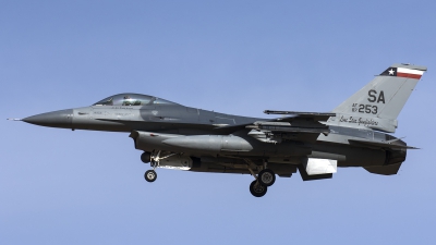 Photo ID 184296 by Thomas Ziegler - Aviation-Media. USA Air Force General Dynamics F 16C Fighting Falcon, 87 0253
