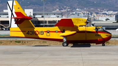 Photo ID 184762 by Manuel Fernandez. Spain Air Force Canadair CL 215T, UD 13 19