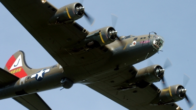 Photo ID 184978 by Sven Zimmermann. Private Private Boeing B 17G Flying Fortress 299P, F AZDX