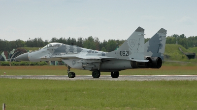 Photo ID 22231 by Radim Spalek. Slovakia Air Force Mikoyan Gurevich MiG 29AS, 0921