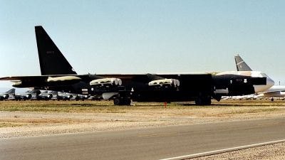 Photo ID 2553 by Michael Baldock. USA Air Force Boeing B 52D Stratofortress, 56 0675
