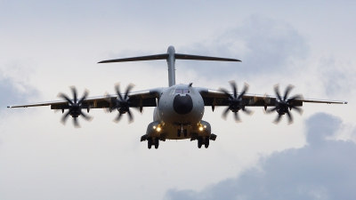 Photo ID 202456 by Lukas Kinneswenger. UK Air Force Airbus Atlas C1 A400M 180, ZM414