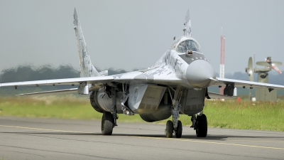 Photo ID 203185 by Robert Flinzner. Slovakia Air Force Mikoyan Gurevich MiG 29AS, 0619