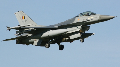 Photo ID 203736 by Arie van Groen. Belgium Air Force General Dynamics F 16AM Fighting Falcon, FA 124