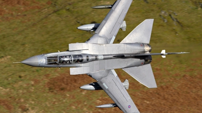 Photo ID 24124 by Adrian Devon. UK Air Force Panavia Tornado GR4A, ZA400