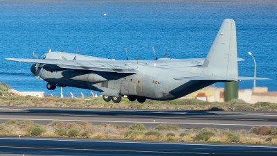 Photo ID 205385 by Adolfo Bento de Urquia. Spain Air Force Lockheed C 130H 30 Hercules L 382, TL 10 01