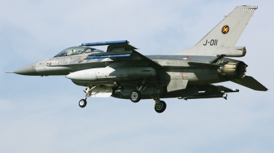 Photo ID 206271 by Arie van Groen. Netherlands Air Force General Dynamics F 16AM Fighting Falcon, J 011