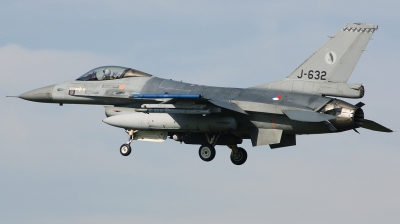 Photo ID 206604 by Arie van Groen. Netherlands Air Force General Dynamics F 16AM Fighting Falcon, J 632