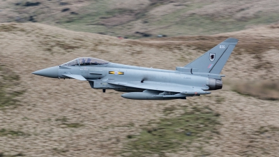 Photo ID 206471 by Paul Massey. UK Air Force Eurofighter Typhoon FGR4, ZJ935