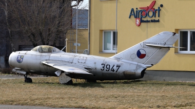 Photo ID 207463 by Milos Ruza. Czechoslovakia Air Force Mikoyan Gurevich MiG 15bis, 3947
