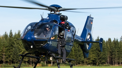 Photo ID 207596 by Thomas Ziegler - Aviation-Media. Germany Bundespolizei Eurocopter EC 135T2, D HVBX