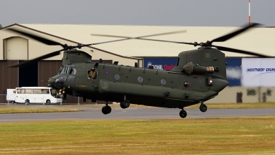 Photo ID 207575 by Lukas Kinneswenger. UK Air Force Boeing Vertol Chinook HC2 CH 47D, ZA675