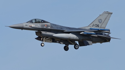 Photo ID 208753 by Rainer Mueller. Netherlands Air Force General Dynamics F 16AM Fighting Falcon, J 136