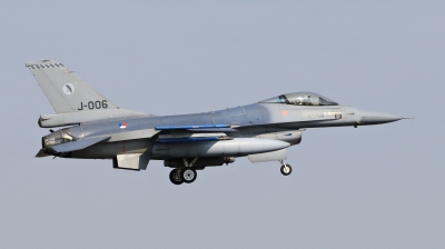 Photo ID 209338 by Milos Ruza. Netherlands Air Force General Dynamics F 16AM Fighting Falcon, J 006