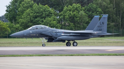 Photo ID 210142 by Doug MacDonald. USA Air Force McDonnell Douglas F 15E Strike Eagle, 97 0221