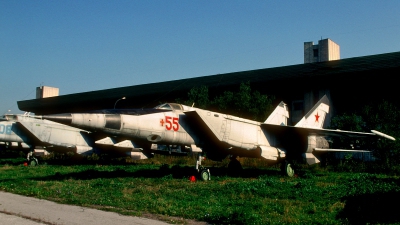 Photo ID 210192 by Sven Zimmermann. Russia Air Force Mikoyan Gurevich MiG 25RBT,  