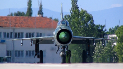 Photo ID 24763 by Georgi Petkov. Bulgaria Air Force Mikoyan Gurevich MiG 21UM, 261
