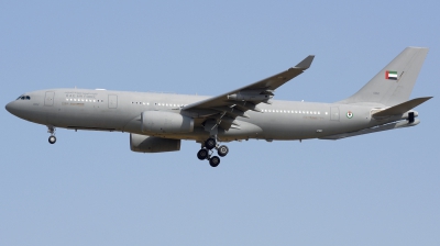 Photo ID 211917 by Alberto Gonzalez. United Arab Emirates Air Force Airbus A330 243MRTT, 1302