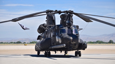 Photo ID 212610 by Gerald Howard. USA Army Boeing Vertol MH 47G Chinook, 03 03727