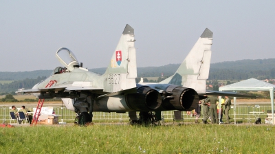 Photo ID 212674 by Milos Ruza. Slovakia Air Force Mikoyan Gurevich MiG 29AS, 6627