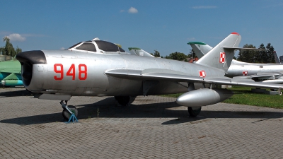 Photo ID 214247 by Carl Brent. Poland Air Force Mikoyan Gurevich MiG 17PF, 948